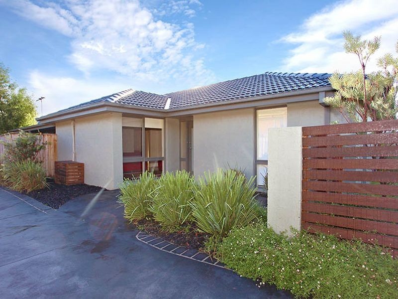 9A Lecky Street, Cranbourne VIC 3977