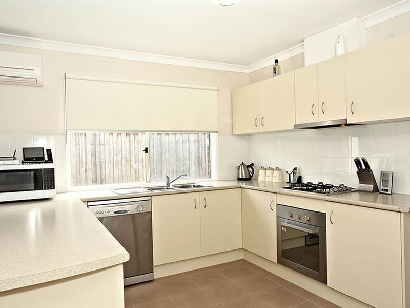 48 Tipperary Circuit, Pakenham VIC 3810