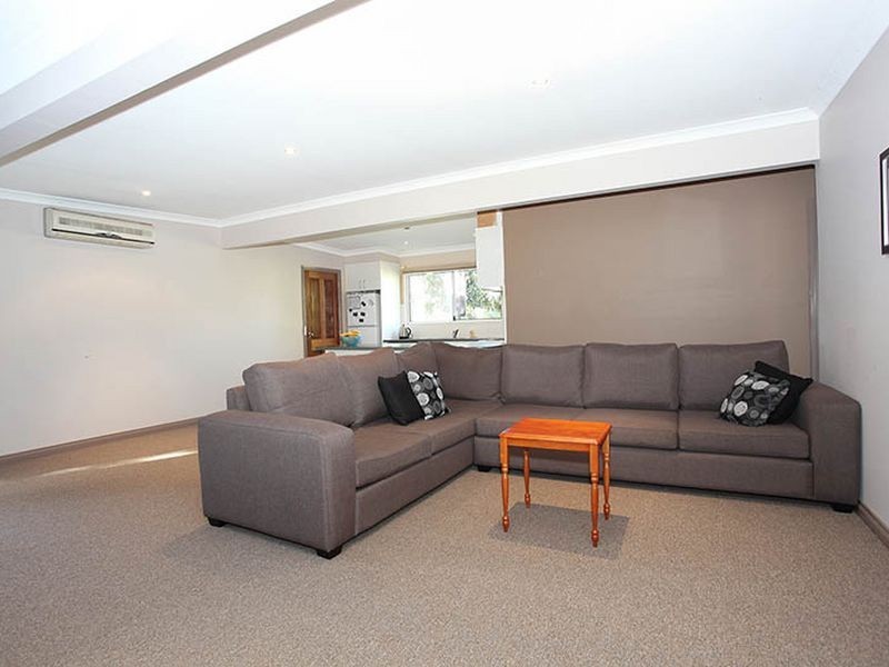 63 Glenalva Parade, Cannons Creek VIC 3977