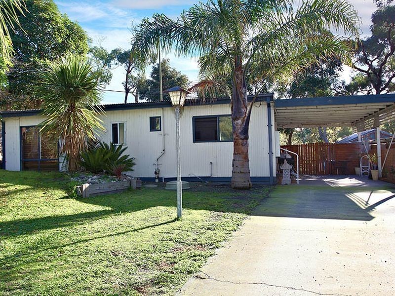 63 Glenalva Parade, Cannons Creek VIC 3977