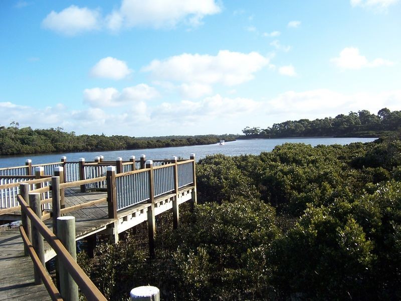 63 Glenalva Parade, Cannons Creek VIC 3977