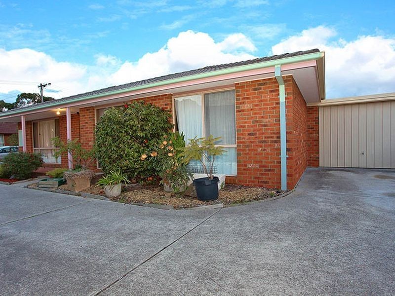 1/15 David Avenue, Cranbourne West VIC 3977