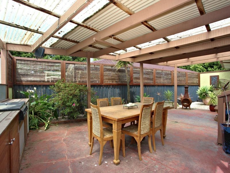 132 Endeavour Drive, Cranbourne North VIC 3977