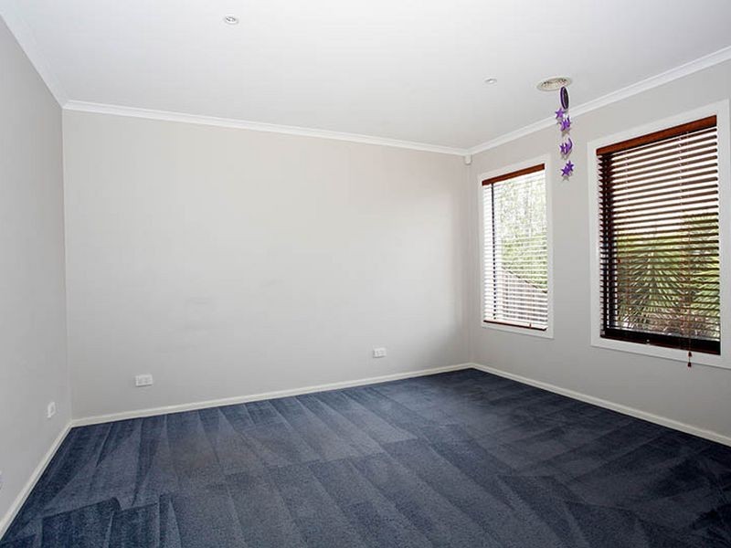 4 Faldo Place, Cranbourne North VIC 3977