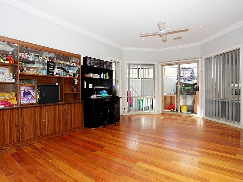 40 Springhill Drive, Cranbourne VIC 3977