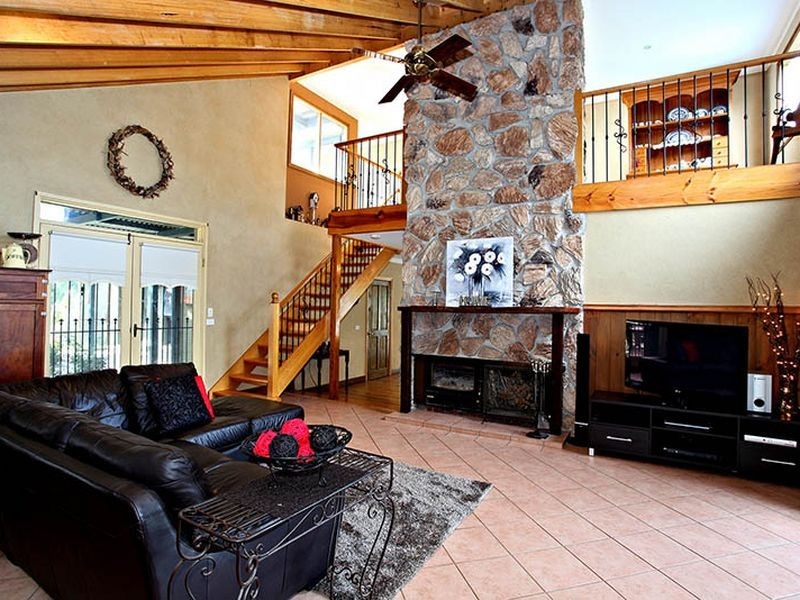 85 Roslyn Road, Cranbourne South VIC 3977