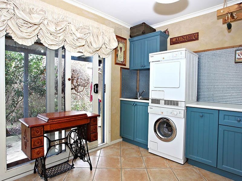 85 Roslyn Road, Cranbourne South VIC 3977