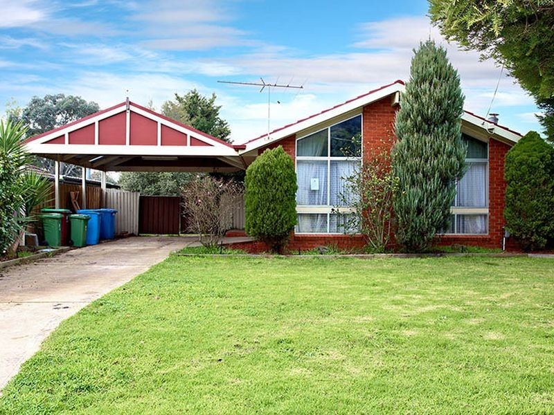 10 Virginia Street, Cranbourne VIC 3977