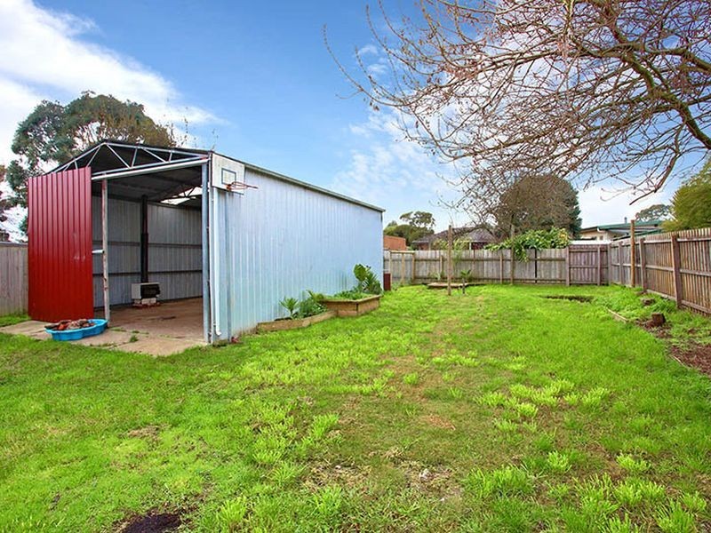 10 Virginia Street, Cranbourne VIC 3977