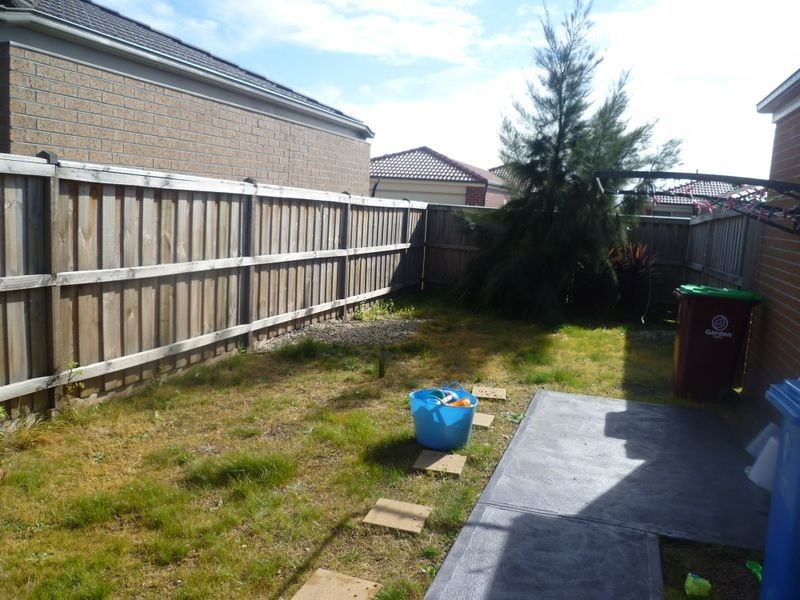 12 Rammer Way, Cranbourne VIC 3977