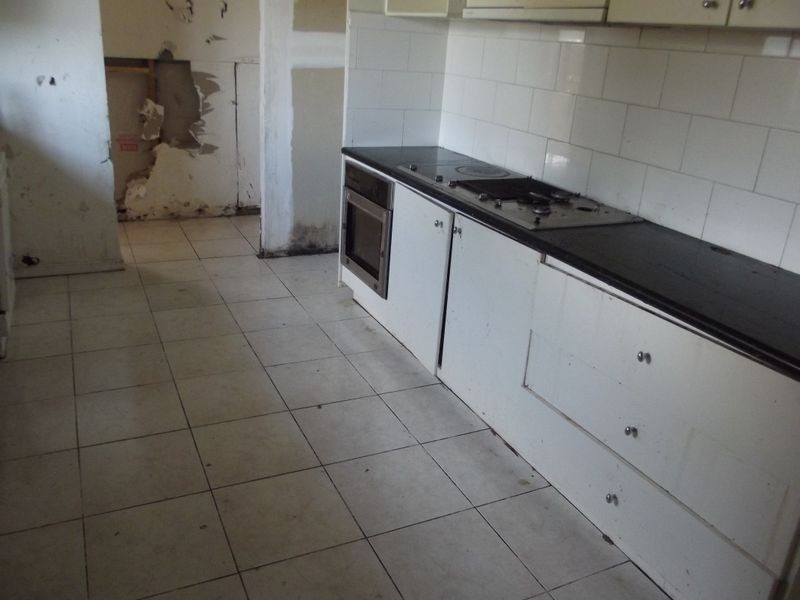 31 Hazelwood Avenue, Cranbourne North VIC 3977