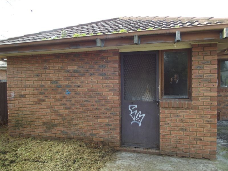 31 Hazelwood Avenue, Cranbourne North VIC 3977