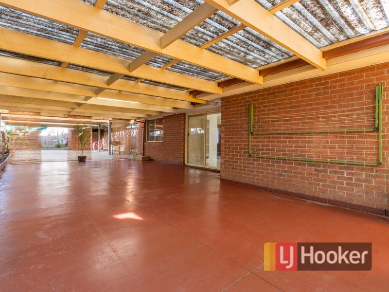 26 Allemby Drive, Cranbourne West VIC 3977