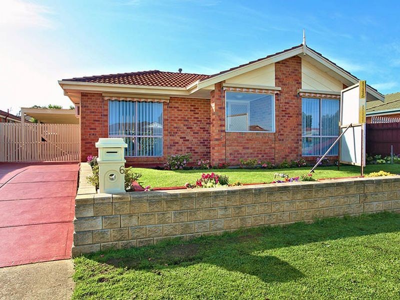 6 Bronhill Court, Cranbourne West VIC 3977