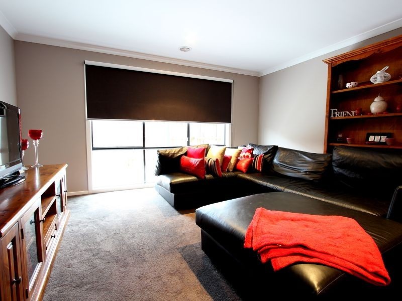 12 Bollen Way, Koo Wee Rup VIC 3981