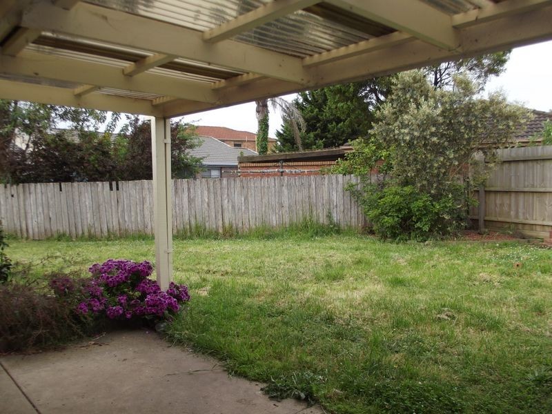 19 Elda Court, Cranbourne North VIC 3977
