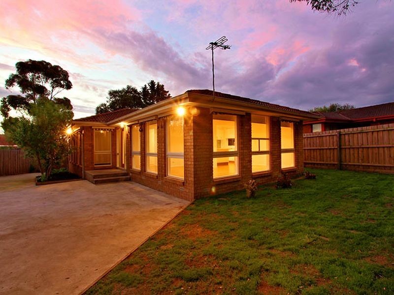 3 Ellaswood Court, Hampton Park VIC 3976