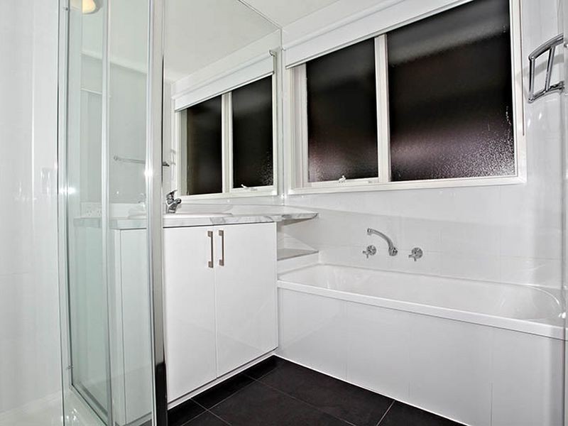 3 Ellaswood Court, Hampton Park VIC 3976