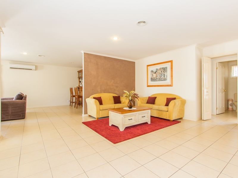 13 The Belfry, Cranbourne VIC 3977