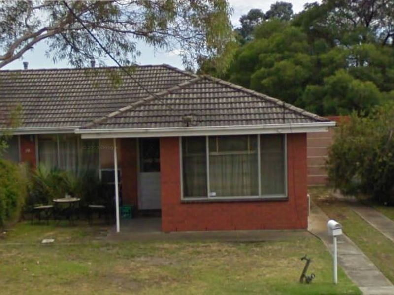 2/19 Cranbourne Drive, Cranbourne VIC 3977