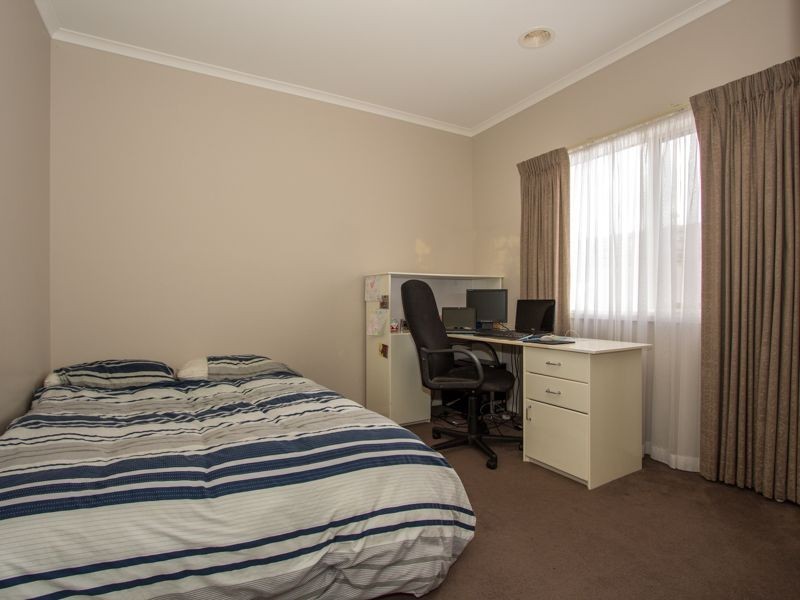 11 Carinya Court, Cranbourne North VIC 3977