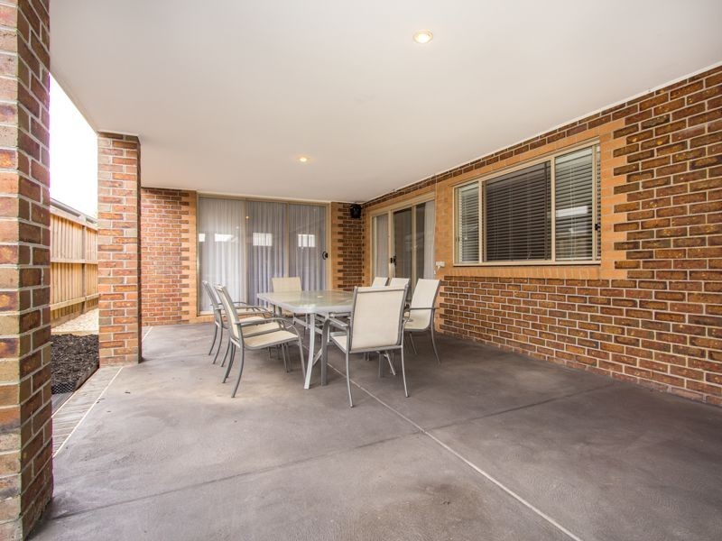 11 Carinya Court, Cranbourne North VIC 3977
