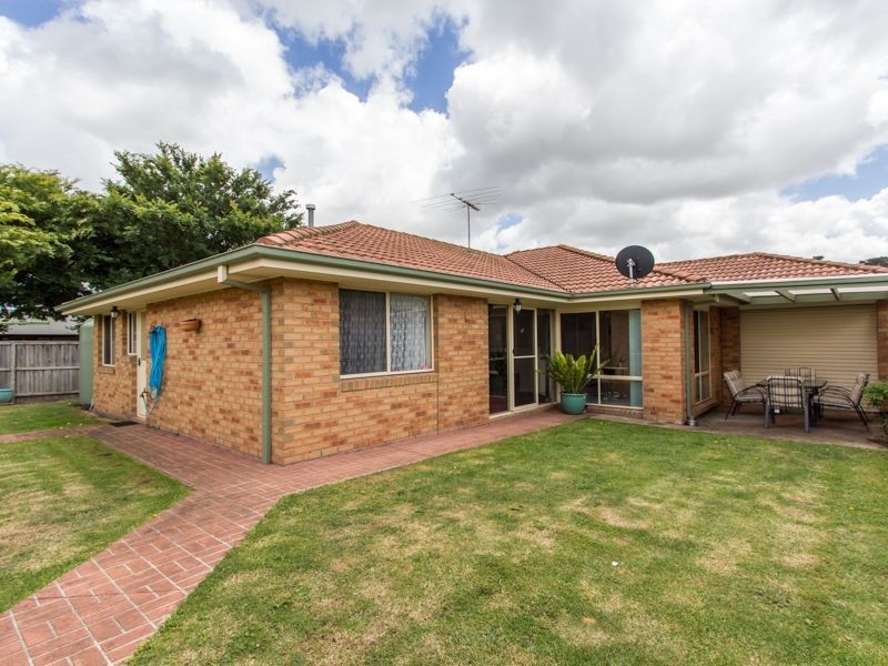 1 Marley Mews, Cranbourne East VIC 3977