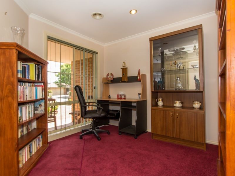 1 Marley Mews, Cranbourne East VIC 3977