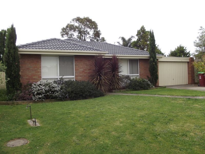 19 Elda Court, Cranbourne North VIC 3977