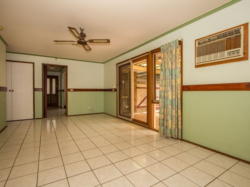 3 Bates Street, Cranbourne West VIC 3977