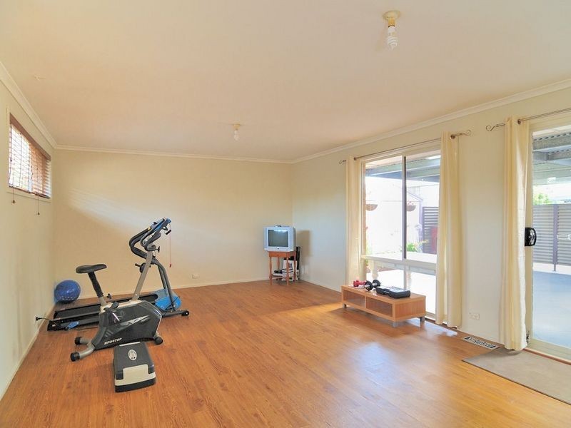 6 Ardmore Street, Cranbourne VIC 3977
