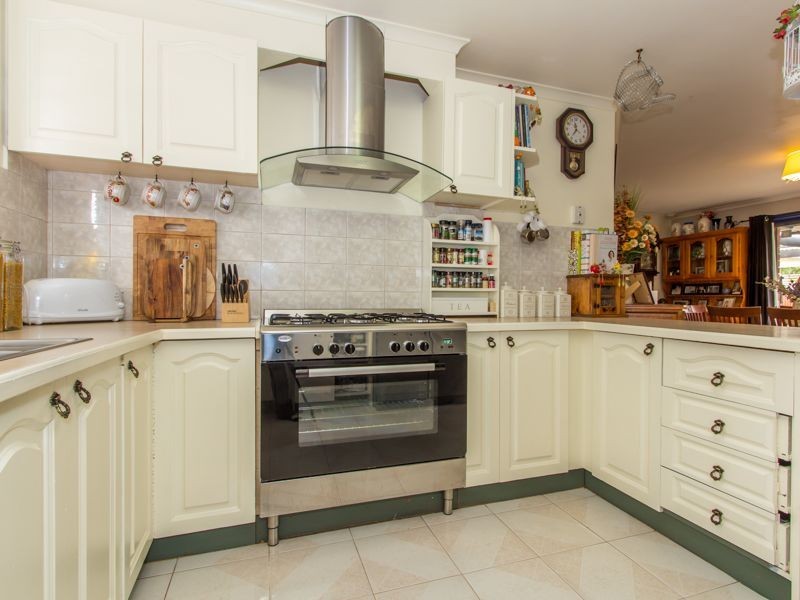 5 Franks Way, Cranbourne North VIC 3977