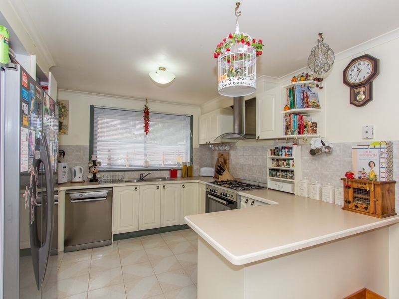 5 Franks Way, Cranbourne North VIC 3977