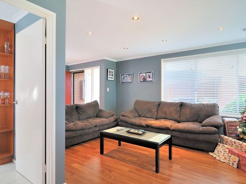 13 Dunbar Avenue, Cranbourne VIC 3977