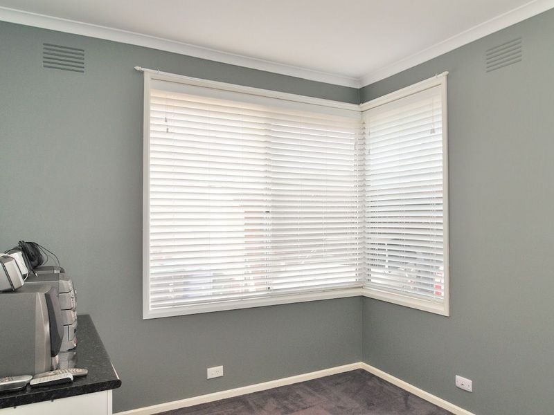 13 Dunbar Avenue, Cranbourne VIC 3977