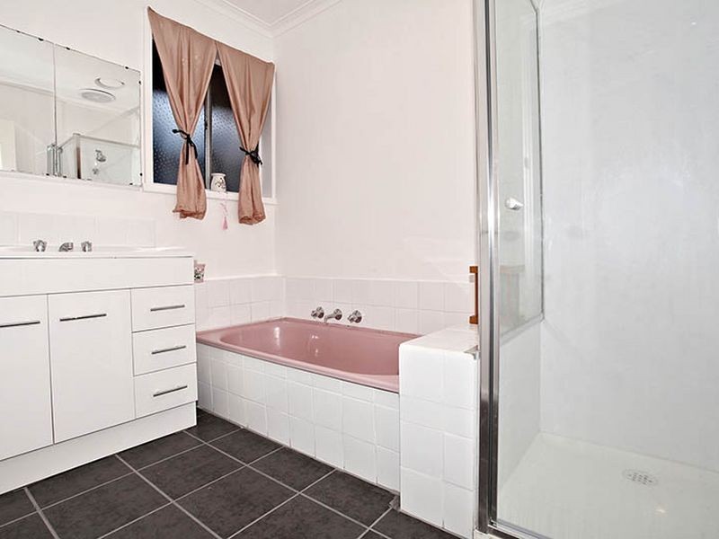 13 Teal Court, Dandenong North VIC 3175