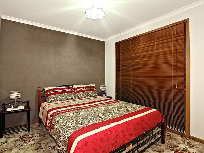 Cranbourne North VIC 3977