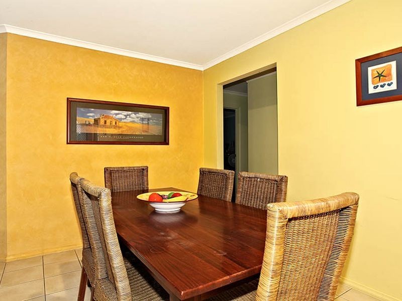 20 Chardonnay Drive, Skye VIC 3977