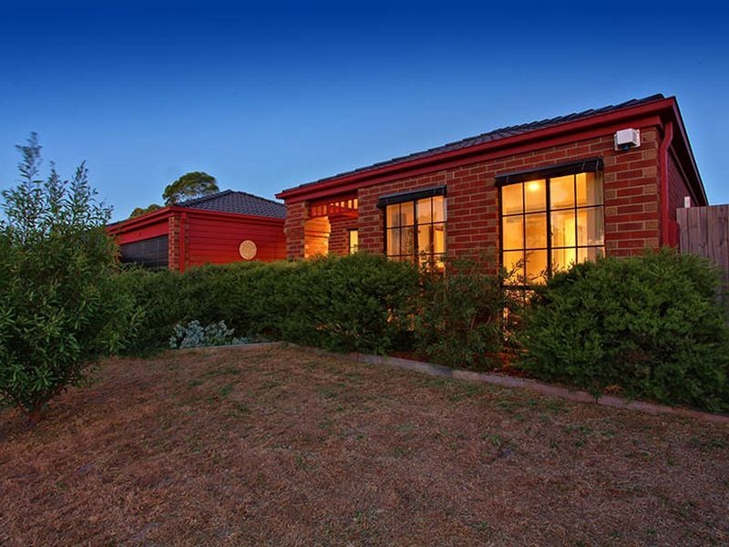 20 Chardonnay Drive, Skye VIC 3977