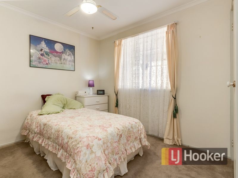 7 Friendship Close, Cranbourne West VIC 3977