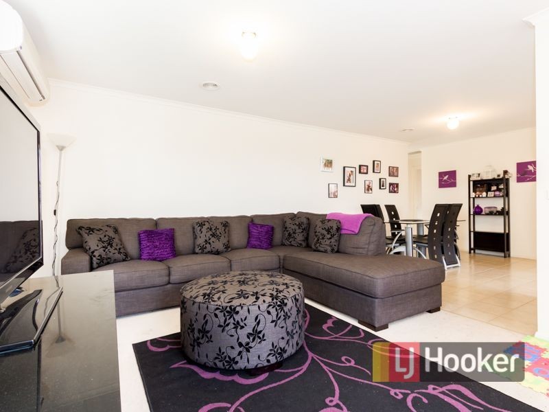 5B Faith Court, Cranbourne West VIC 3977