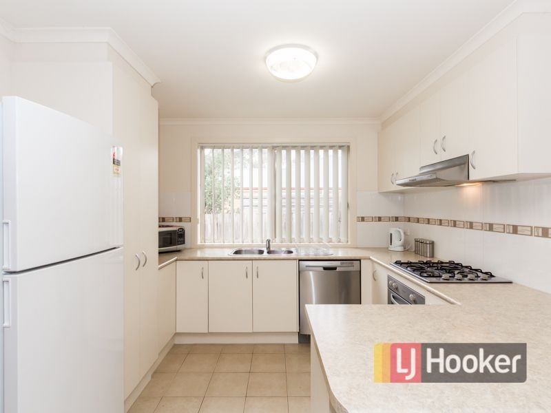 5B Faith Court, Cranbourne West VIC 3977