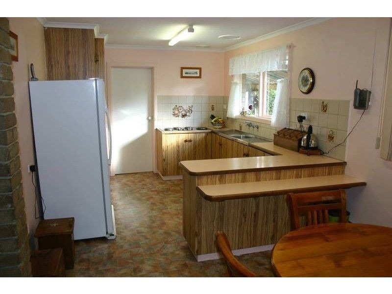 9 Collison Road, Cranbourne East VIC 3977