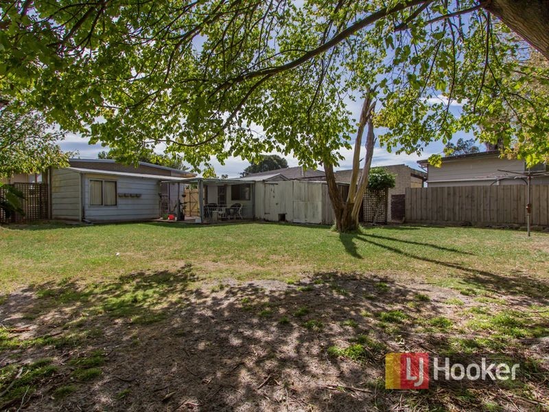 24 Taylor Street, Cranbourne VIC 3977