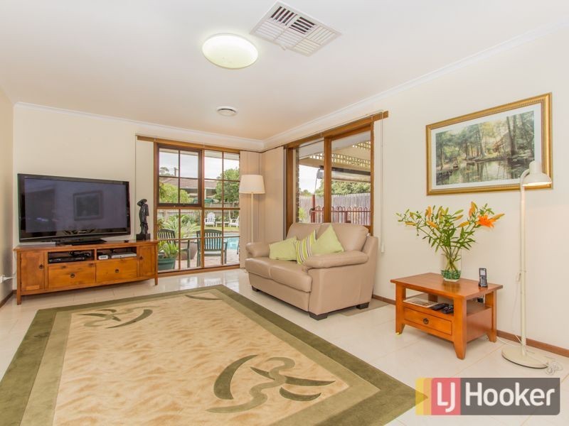 11 Roma Avenue, Cranbourne VIC 3977