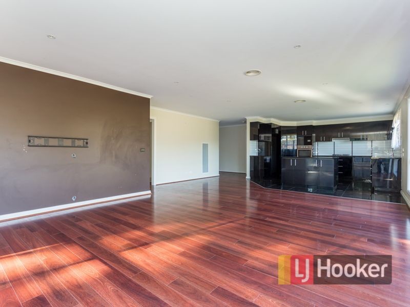 4/21 Elizabeth Street, Cranbourne North VIC 3977