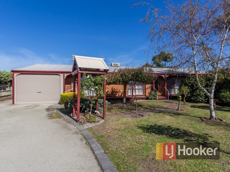 4 Gull Court, Blind Bight VIC 3980