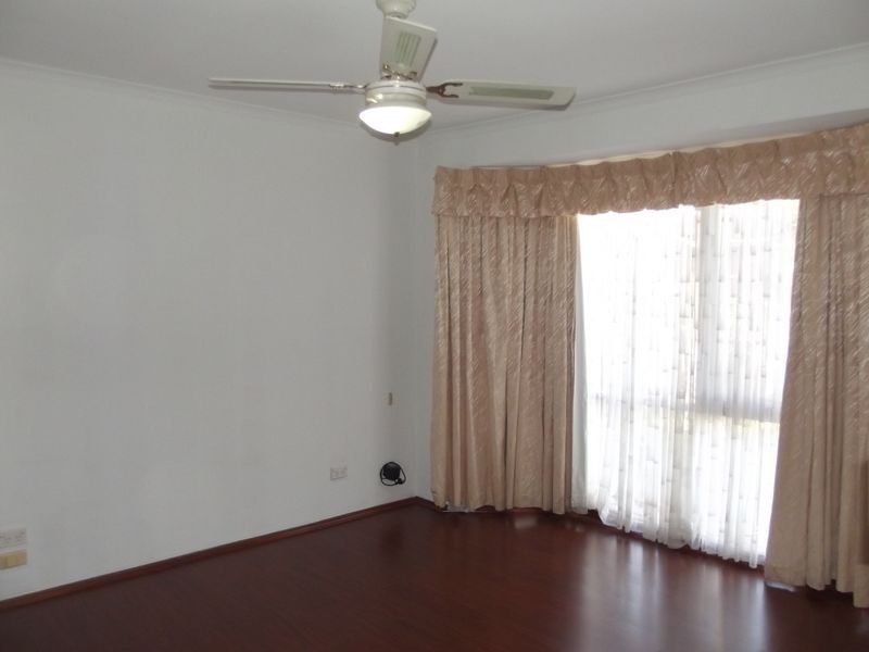 3 Bates Street, Cranbourne West VIC 3977