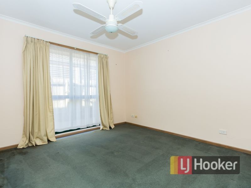 9 Isaac Court, Cranbourne West VIC 3977