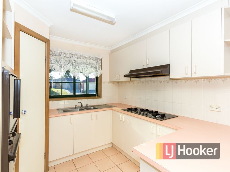 9 Isaac Court, Cranbourne West VIC 3977